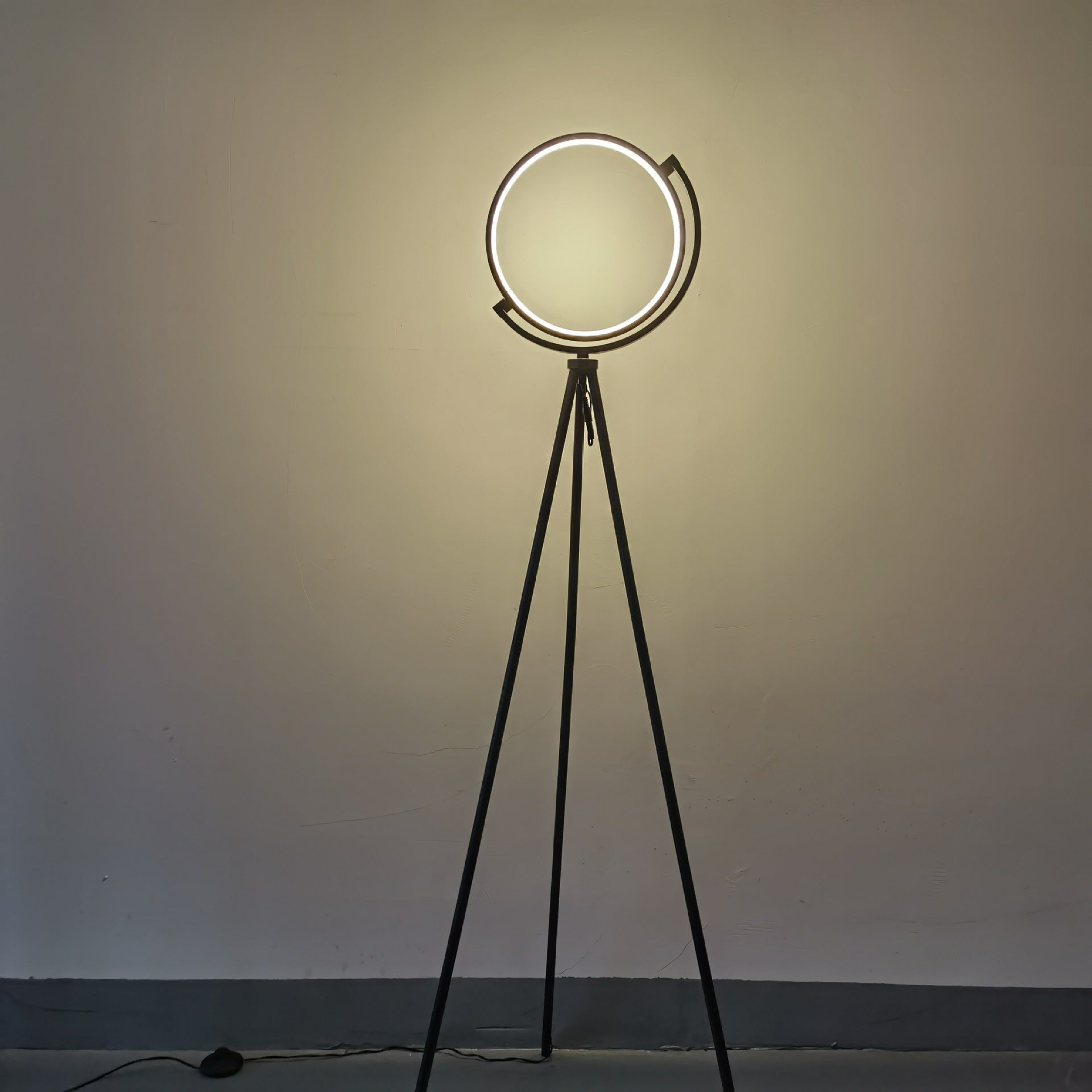 Lysa - Designer Nordic Stehlampe